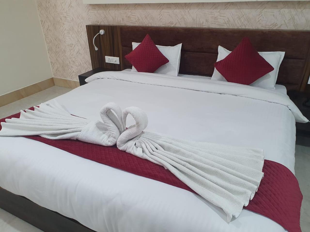 Akash Hotel Managed By Jk Hotels & Resorts Kathua Kültér fotó