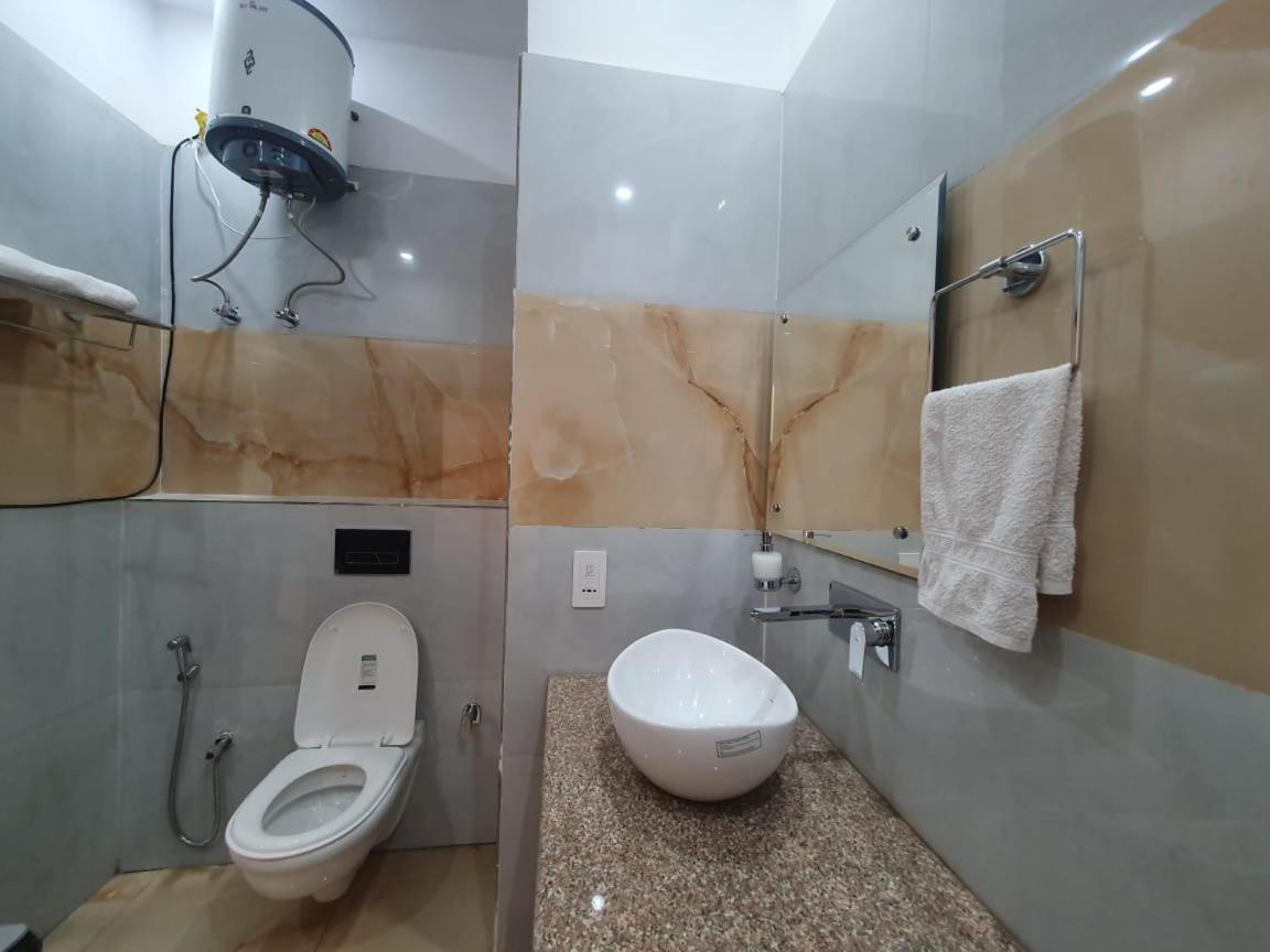 Akash Hotel Managed By Jk Hotels & Resorts Kathua Kültér fotó