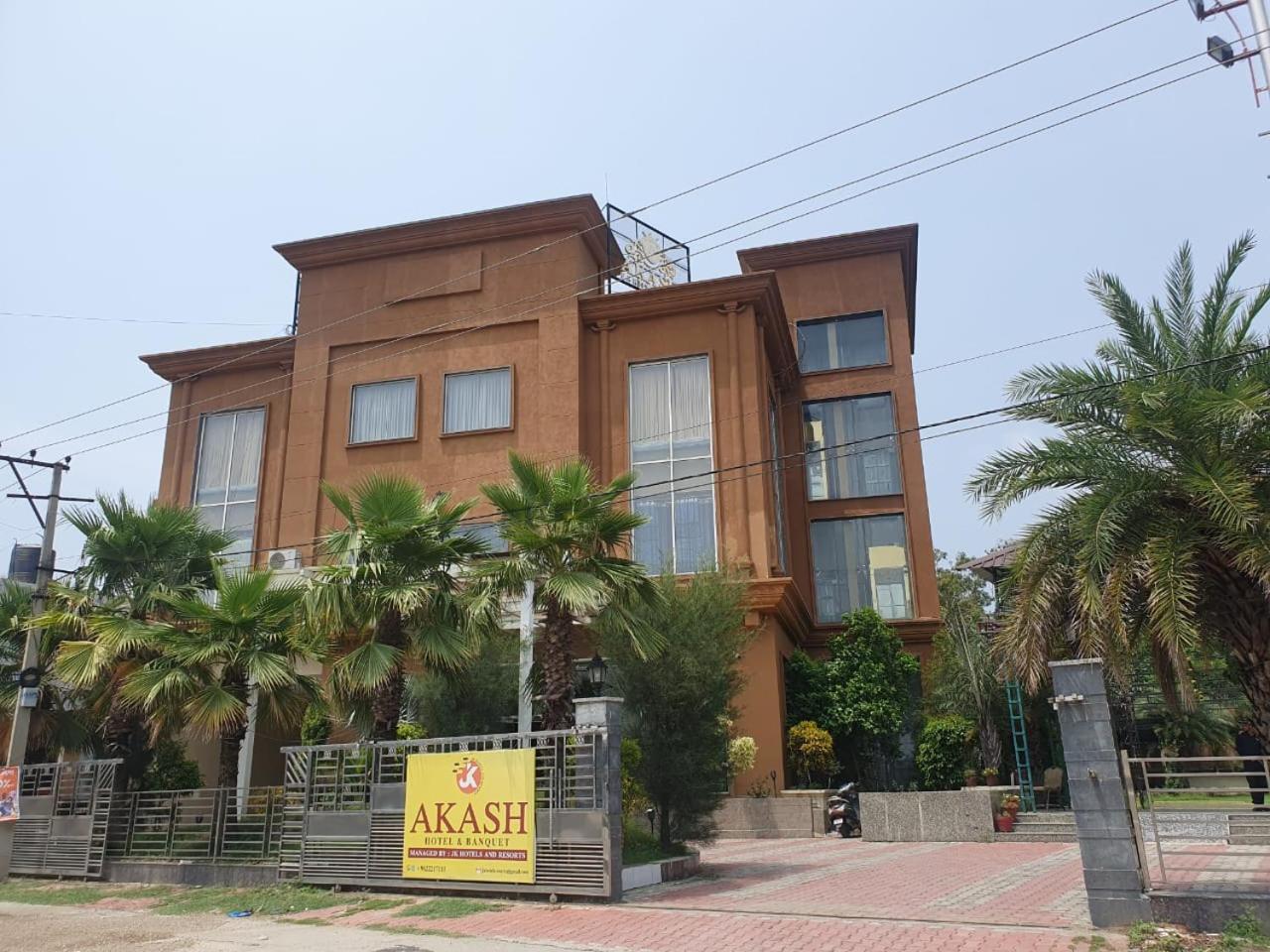 Akash Hotel Managed By Jk Hotels & Resorts Kathua Kültér fotó