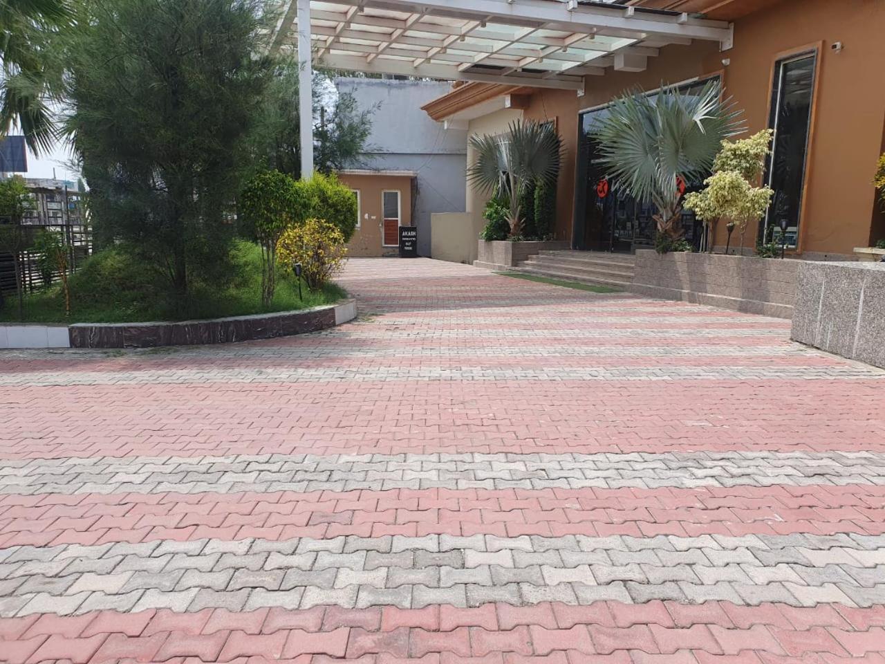 Akash Hotel Managed By Jk Hotels & Resorts Kathua Kültér fotó